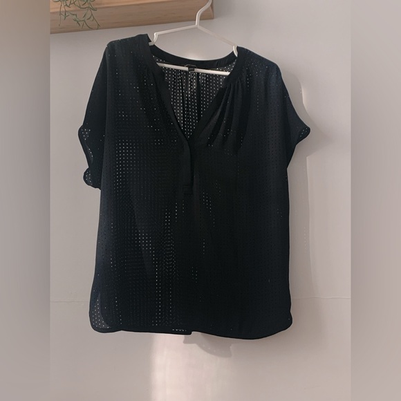 Black perforated Banana Republic blouse - Picture 1 of 4